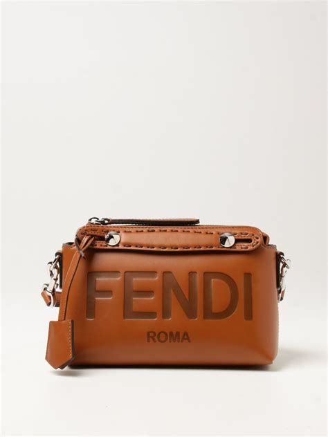 fendi umhängetasxhe|fendi official website.